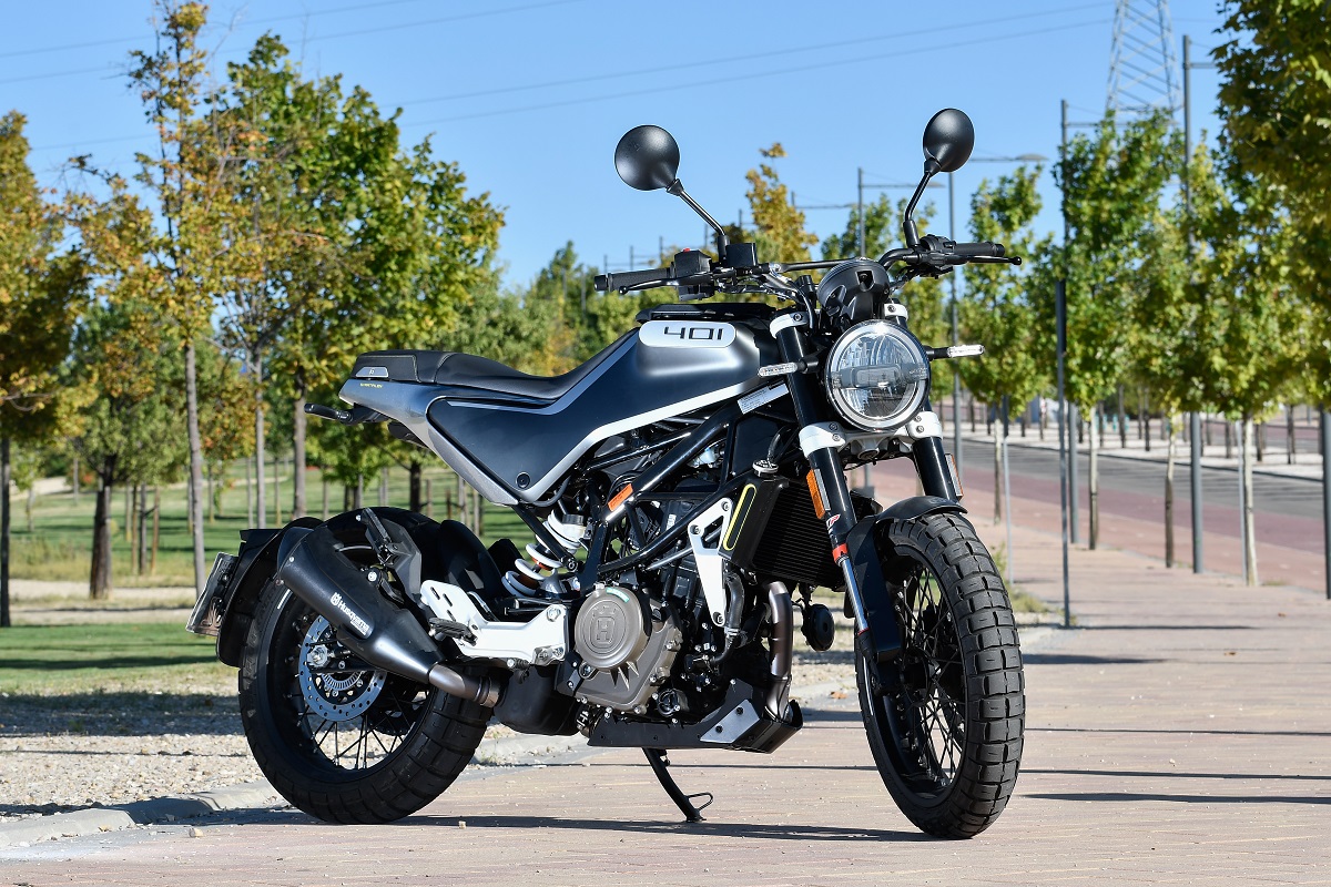 ¿Puede ser esta la naked más divertida para el carné A2? 2 husqvarna svartpilen 401 3 1