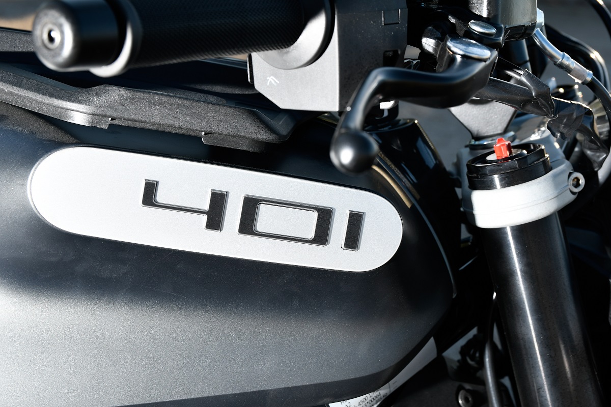 ¿Puede ser esta la naked más divertida para el carné A2? 5 husqvarna svartpilen 401 8 1