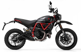 Scramber Ducati Desert Sleed Fasthouse 2021