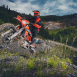 KTM 690 SMC R y KTM 690 Enduro R 2021