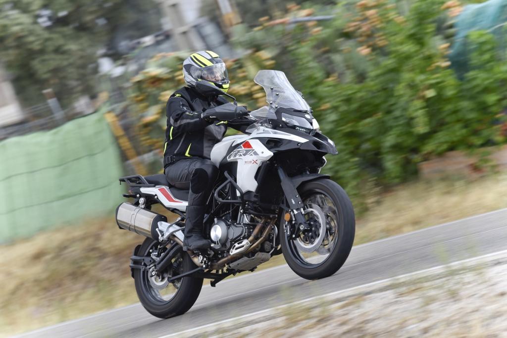 Estos son los fabricantes de motos más antiguos del mundo 18 benelli