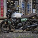 Moto Guzzi V7 Stone