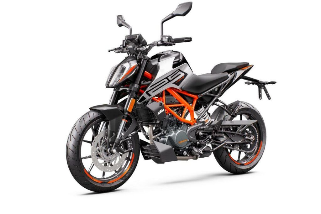 La KTM 125 Duke te regala el seguro 9 KTM 125 Duke
