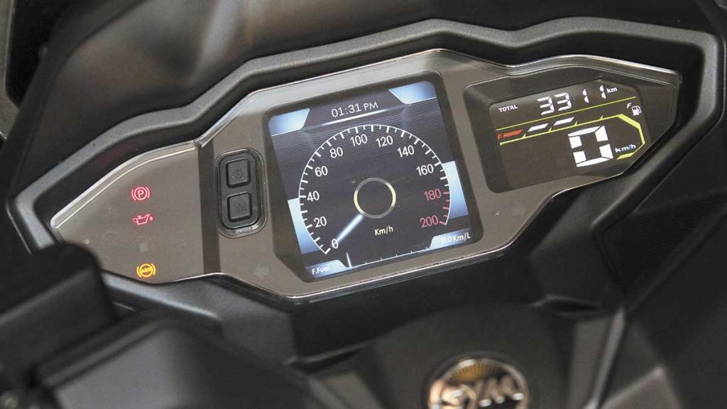 SYM Maxsym TL. Deportivo inteligente 5 SYM Maxsym TL