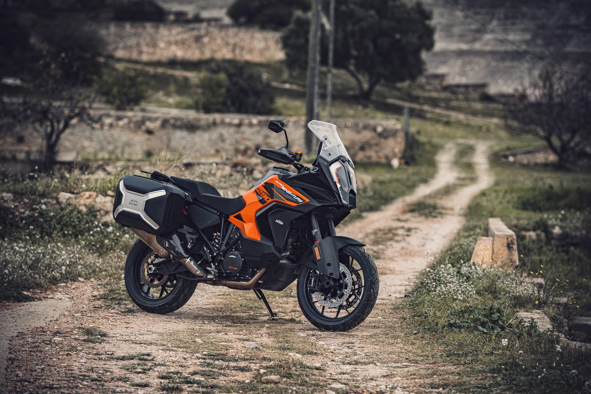 ktm 1290 super adventure s 2021 3