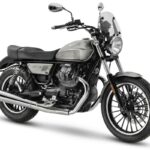 Moto Guzzi V9 2021