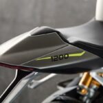 Triumph Speed Triple 1200 RS 13 Triumph Speed Triple 1200 RS