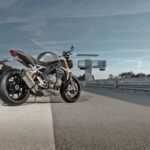 Triumph Speed Triple 1200 RS 34 Triumph Speed Triple 1200 RS