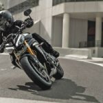 Triumph Speed Triple 1200 RS 67 Triumph Speed Triple 1200 RS