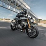Triumph Speed Triple 1200 RS 77 Triumph Speed Triple 1200 RS