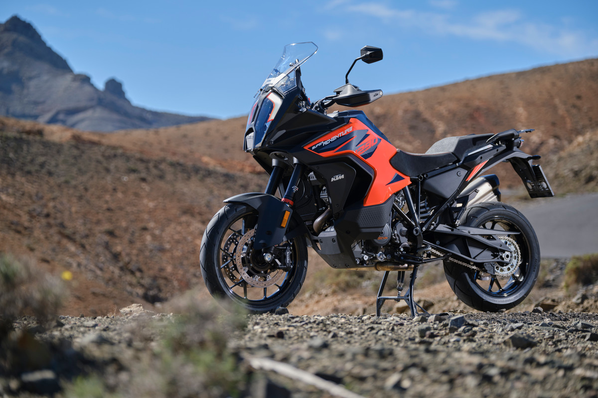 ktm 1290 super adventure s 2021 14