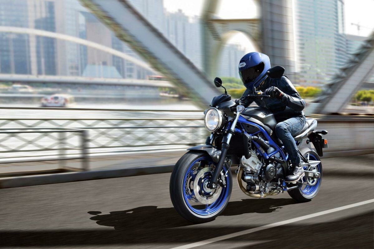 Si buscas una moto naked para el carnet A2 y te quieres ahorrar más de 900 euros, fíjate en la Suzuki SV 650 1 Suzuki SV 650
