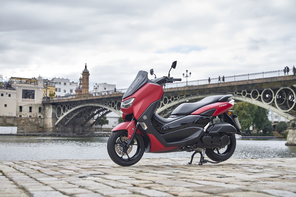 La apuesta de Yamaha para los scooters urbanos que se pueden conducir con el carné de coche 2
