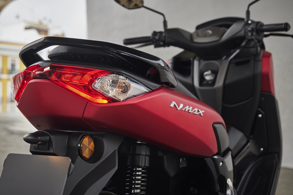 La apuesta de Yamaha para los scooters urbanos que se pueden conducir con el carné de coche 4