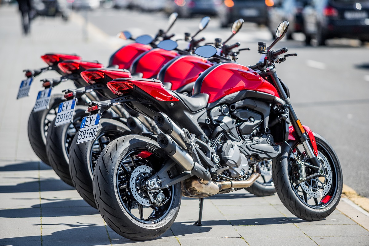 ducati monster 7