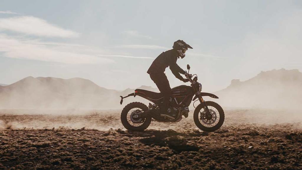Esta edición limitada de la Ducati Scrambler, basada en el modelo Desert Sled, conmemora la victoria en esta prestigiosa carrera offroad estadounidense. Será extremadamente exclusiva, con 800 unidades disponibles para todo el mundo.