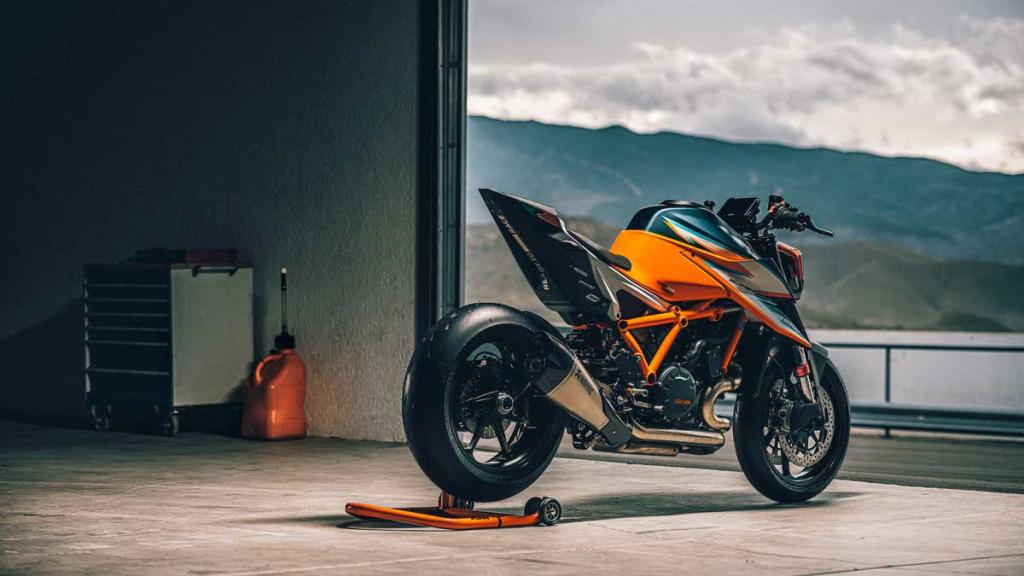 ktm 1290 super duke rr static