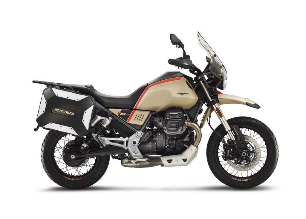 Ahorra 1.000 euros en la compra de la Moto Guzzi V85 TT y llévatela con el seguro gratis 11 Moto Guzzi V85 TT Travel