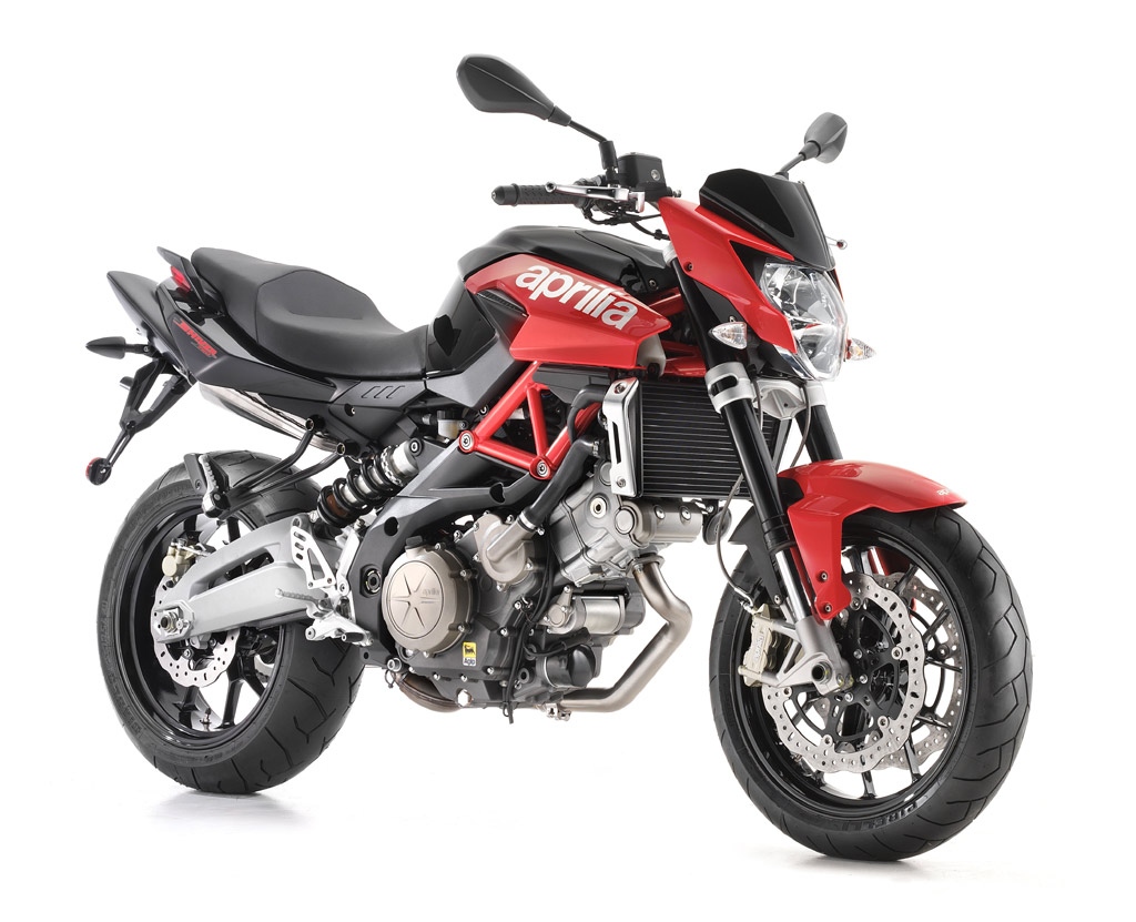 01 SHIVER Nero Aprilia