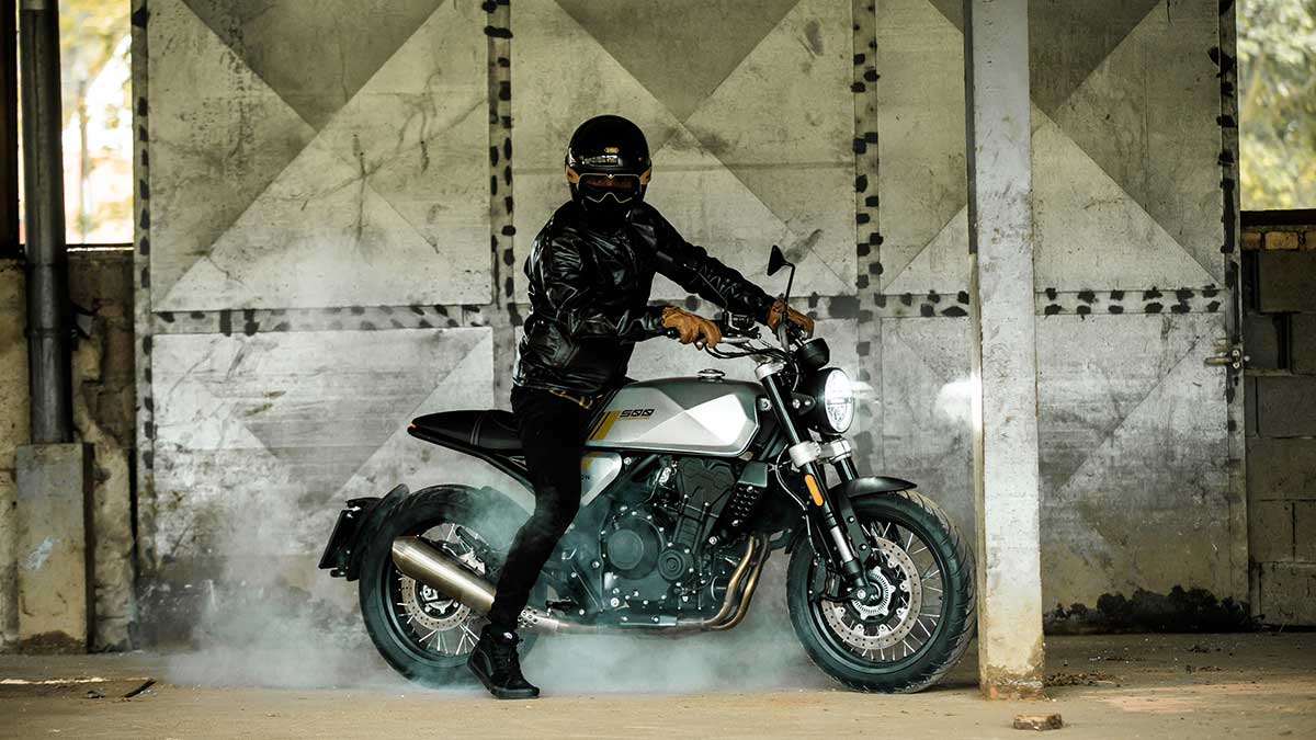 Brixton Crossfire 500: disfrútala desde 99 euros al mes 8 02.promocrossfire500abril