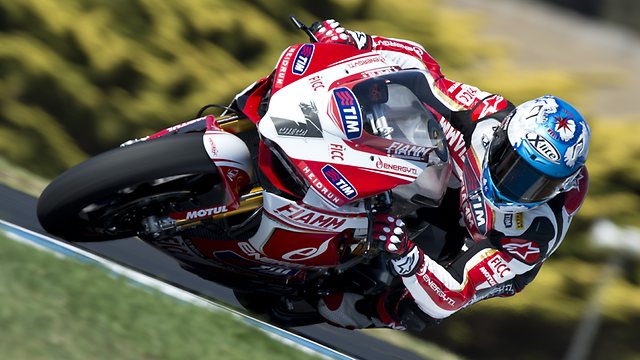 Checa marca el mejor tiempo en Phillip Island 1 072725 carlos checa