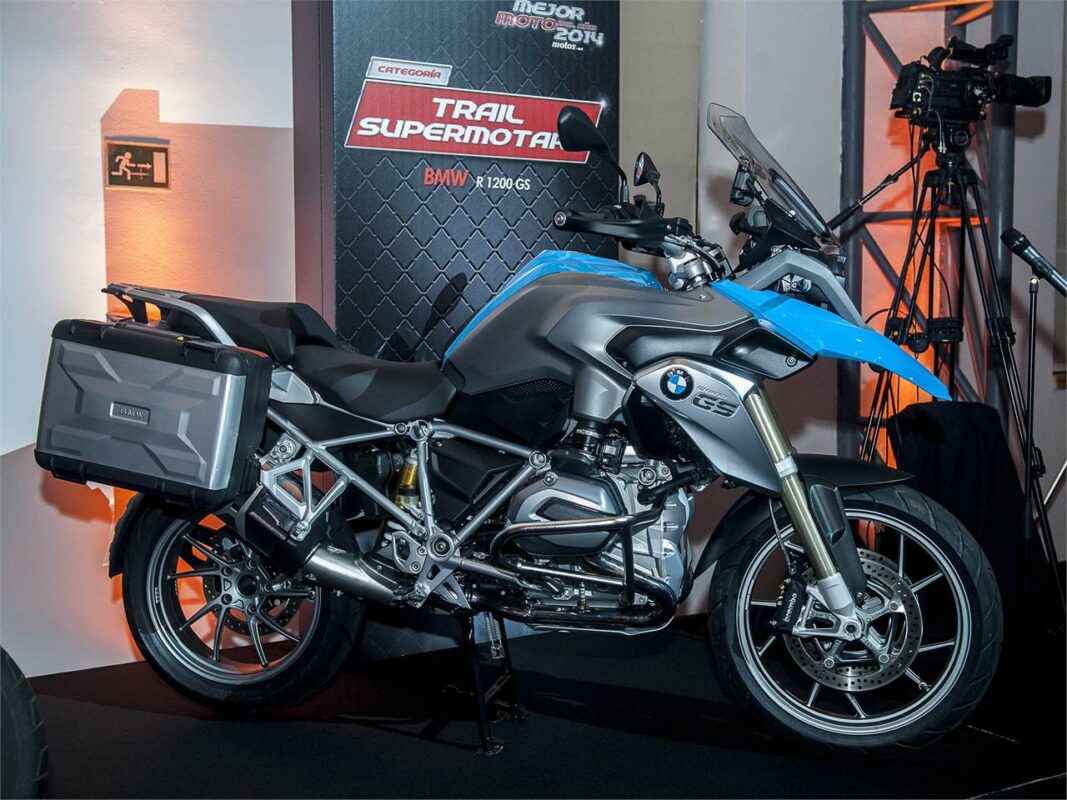 BMW R1200 GS, galardonada con el premio a mejor moto de 2014 1 1004198