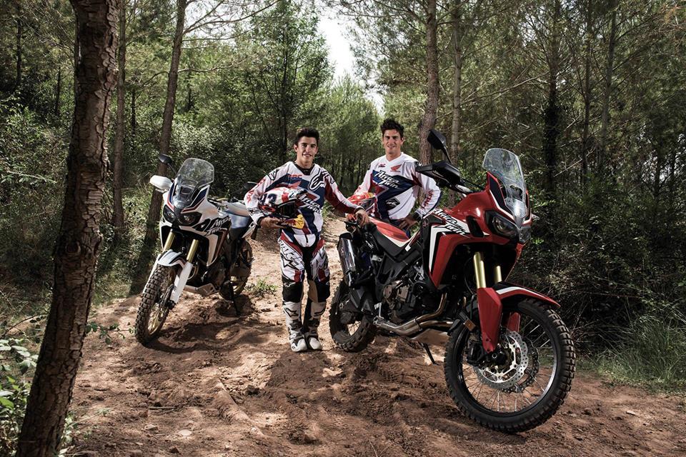 Márquez y Barreda ponen a prueba la nueva Honda Africa Twin