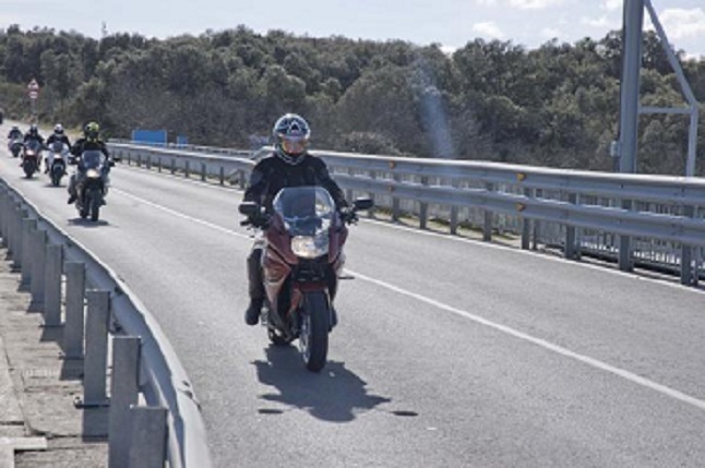 BMW F 800 GT: Primera prueba 1 1359118821619bmwf800gtaccion 3