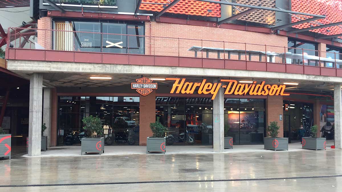 Harley-Davidson abre un nuevo concesionario en el centro comercial X-Madrid 1 191121hdnuevo concesionario madrid1