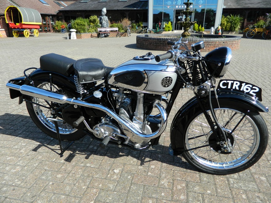 Mahindra compra BSA 1 1933bsa