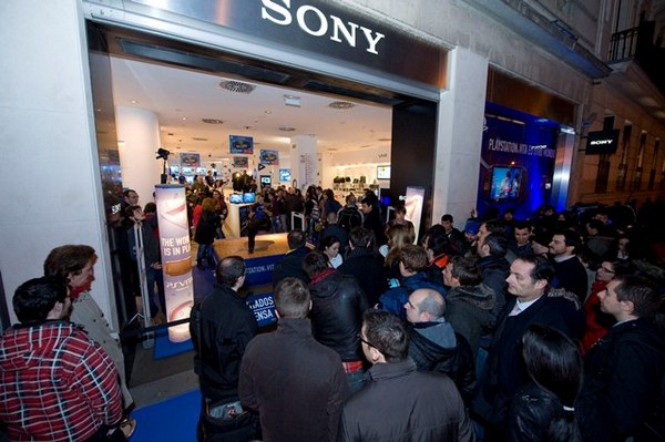 PlayStation®Vita ya está a la venta 1 1WEB1