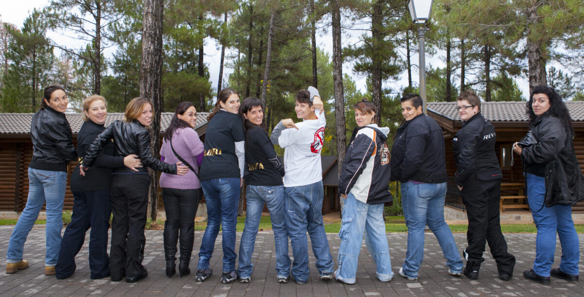 Diversión y compañerismo en el 'Primer Encuentro de Moteras en la Carretera' 1 2012 10 31 IMG 2012 10 31 101214 chicas