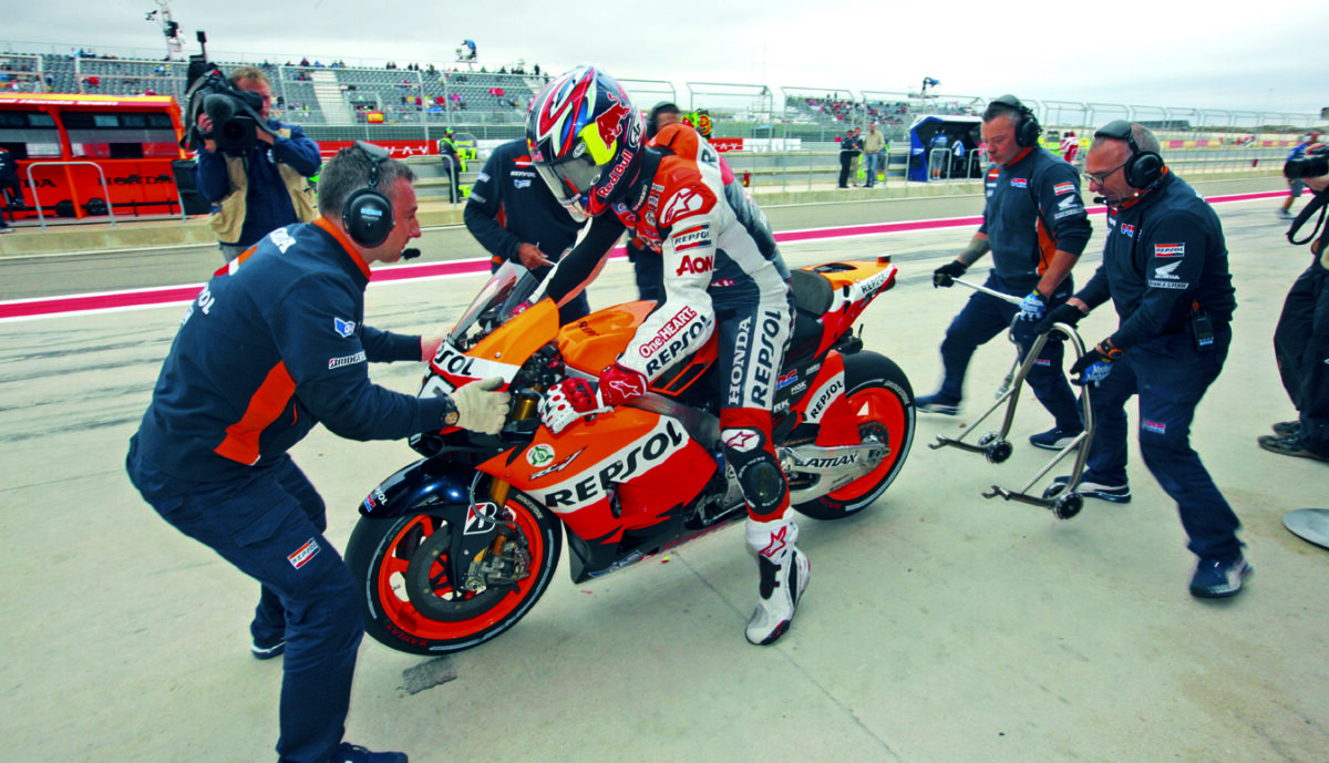 La centralita del cisma en MotoGP 1 2012 11 02 IMG 2012 11 02 094659 pedrosa