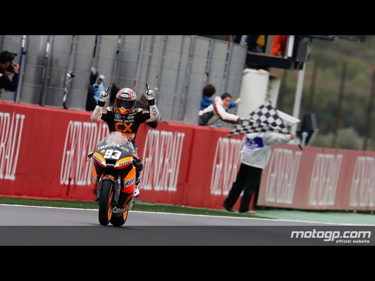 Márquez se viste de superhéroe en Valencia 1 2012 11 12 IMG 2012 11 12 090448 marquez
