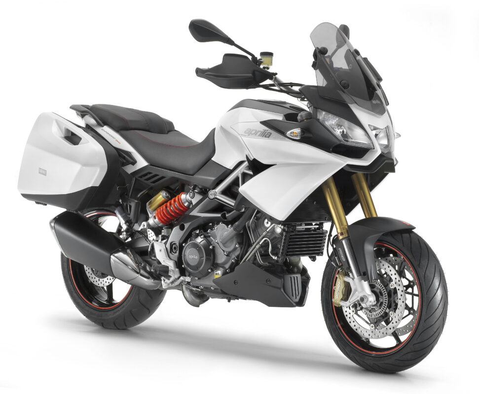 Aprilia presenta su Caponord 1200 en el Salón EICMA de Milán 1 2012 11 14 IMG 2012 11 14 092758 05