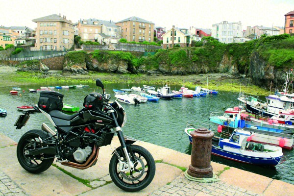 Una por Galicia 1 2012 11 15 IMG 2012 11 15 194552 husqvarna nuda una por galicia01
