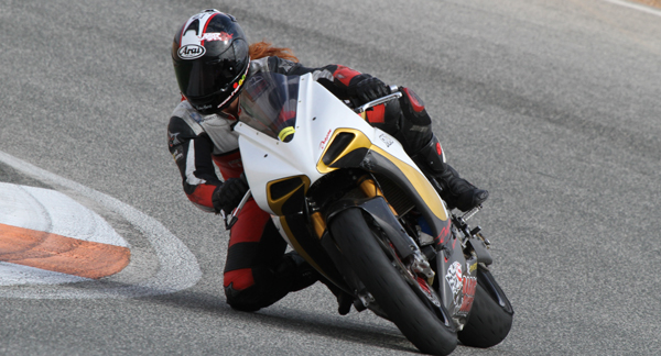 Mar Acebes se sube a la RAD 02 CORSA EVO 1 205