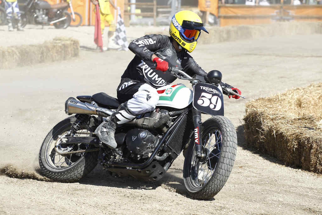 Triumph Street Scrambler Dirt: de la calle al óvalo de flat track 1 61trmph