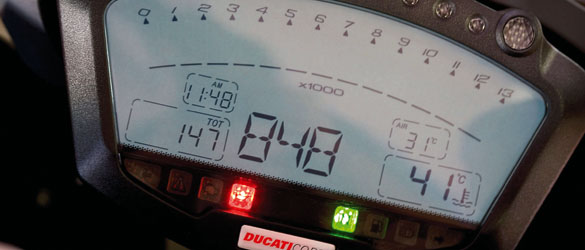 Ducati 848/Black Dark (13.995-/12.995 -) 1 848 3