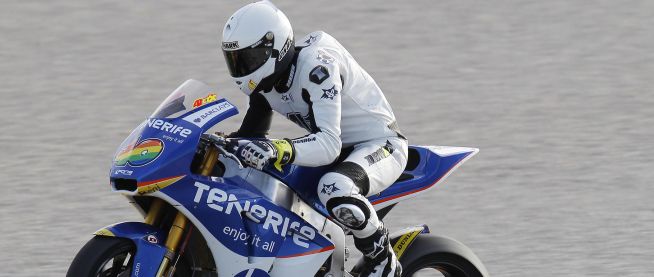 Simón y los hermanos Espargaró, protagonistas en Moto2 2011 1