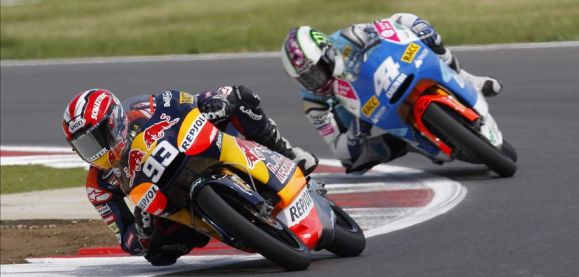 Segunda victoria consecutiva de Marc Márquez en el GP de Gran Bretaña 1 Apertura4