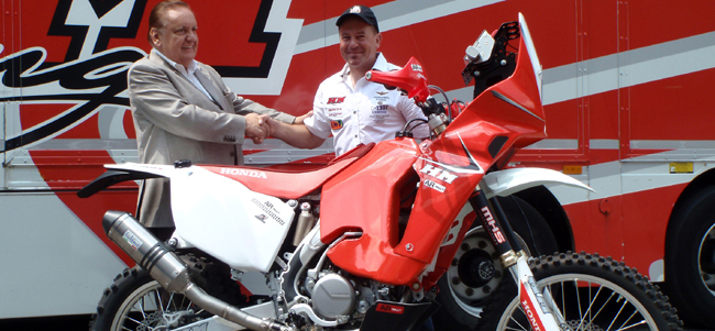 Arcarons y HM presentan su nueva moto 1 Ciresa Arcarons HM Honda AR12