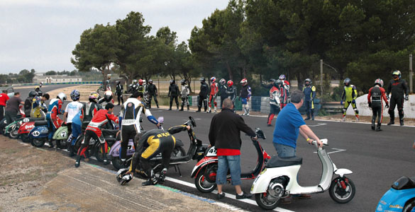 Vespa The Resistance -09 1 DSC 0481