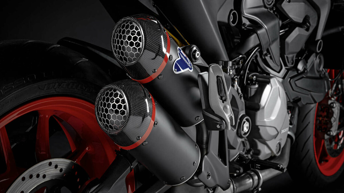 Personaliza tu Ducati Monster aún con estos dos kits complementarios 1 accesorios-ducati-monster