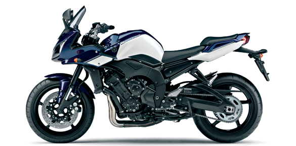 Yamaha FZ-1 S Fazer (9.799-) 1 FZ1 2.JPG