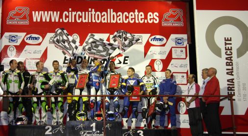 Victoria Suzuki en el Mundial de Resistencia de Albacete 1 Podio1
