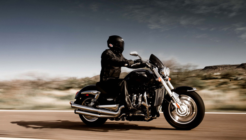 Triumph Rocket III Roadster 1 R 05