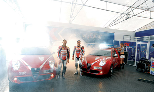 Coches y motos en los GP 1 WSBK 2007 3