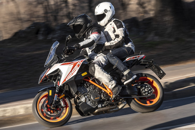 Pirelli presenta Angel GT II, su neumático más duradero 1 ac30575