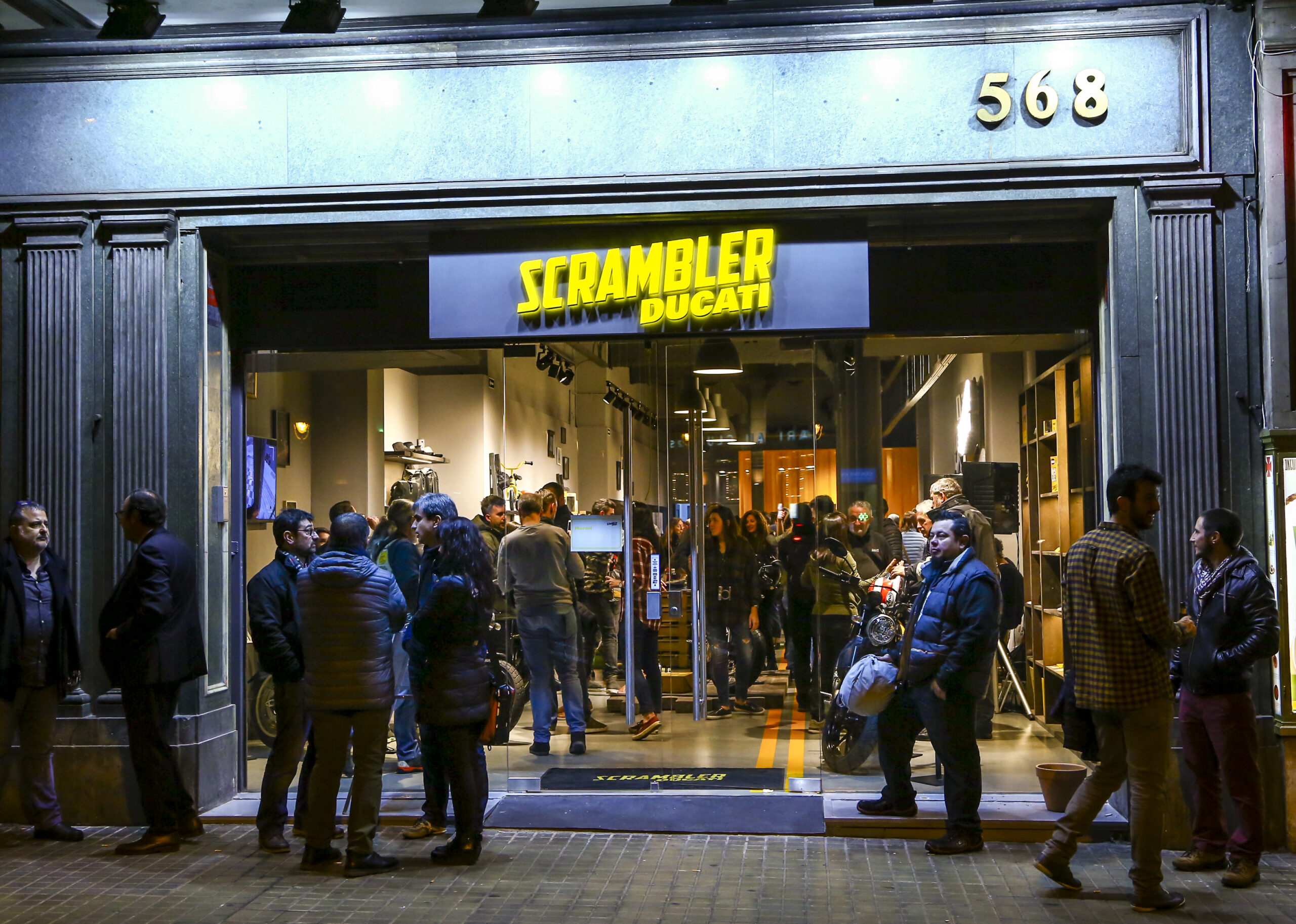 Abre sus puertas el Scrambler Camp de Barcelona 7 aca0893 scaled
